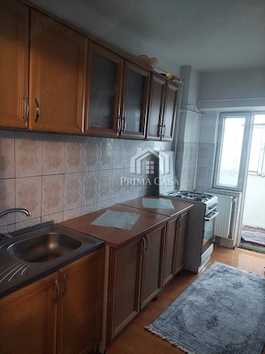 Apartament cu 2 camere   zona Unirii Sud   confort 1 decomandat   Pret: 48.000  neg.  - imagine 4