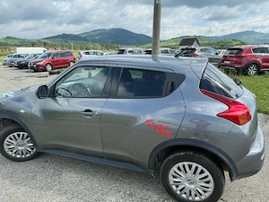 vând Nissan juke