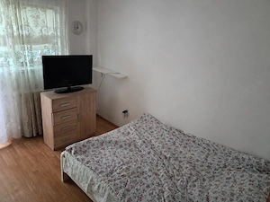 4 cam Chisinau Basarabia -  comision 0 - imagine 2