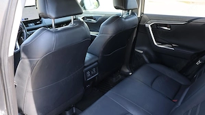 Toyota RAV4 Luxury Hybrid 2.5 AWD-i (2023)   Proprietar, Garanție, Stare Impecabilă - imagine 5