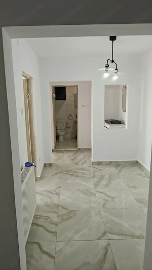 chirie apartament 3 camere decomandat 