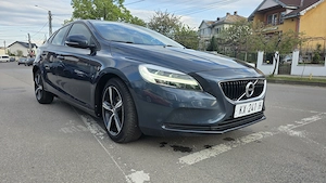 Volvo V40 2.0 D * An 2017 * Cutie Manuala * Euro 6 - imagine 5