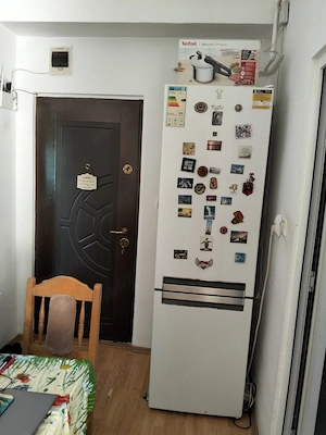 vand apartament cu 1 camera - imagine 5