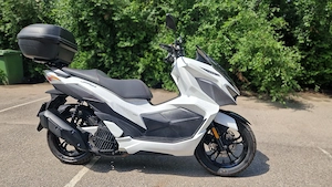 SYM Jet X 125   2  km | Unic proprietar | Accesorii | Revizie la zi   Gata de drum - imagine 2