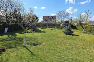 Vanzare teren
