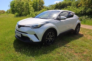 Toyota C-HR 1.8 hybrid, C-lassy, unic proprietar, 47400 km, full, service doar la toyota, garantie