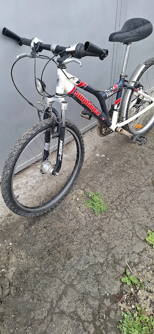 bicicleta,roti de 24,cadru aluminiu 