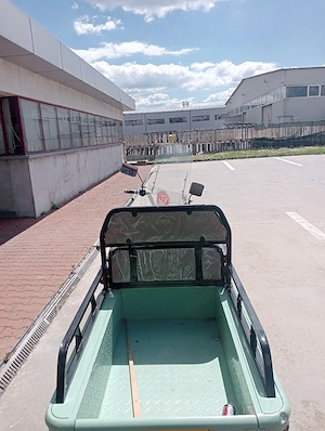 vand tricicleta electrica noua are 2 luni folosita foarte puțin 