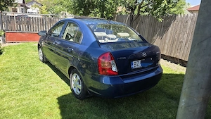 Hyundai accent - imagine 5