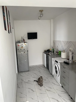Apartament 3 Camere Decomandat Șos. Pantelimon | Acces Rapid cu Întreținere Minimă - imagine 4