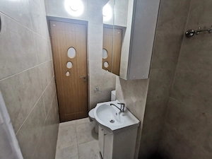 Vând apartament 2 camere | Parter | Schimb cu casă la țară, max. 20 km de Botoșani sau Suceava - imagine 4