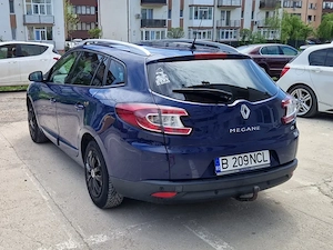Renault Megane 3, motor 1.5 DCI, 110cp, an. 2013 Full Option - imagine 4