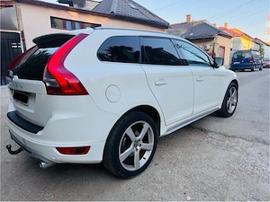Volvo xc60 2013 R-Design 215CP