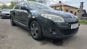 Renault Megan lll 1.5 Dci *An 2011 * Cutie Manuala * Euro 5 - imagine 4