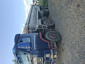 Camion Volvo - imagine 2