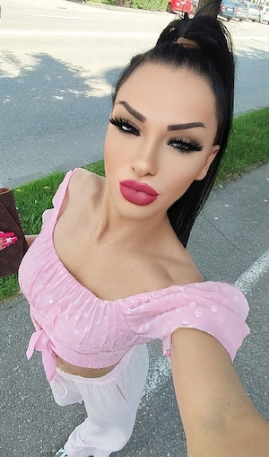 Transexuala reala 