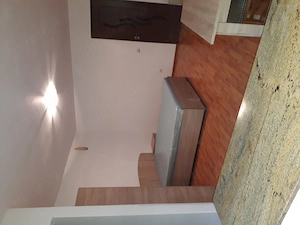 Proprietar inchiriez garsonieră, etajul 1, confort 1, foarte curata - imagine 5