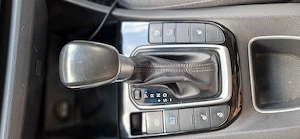 Vand Hyundai Ioniq Hybrid  - imagine 4