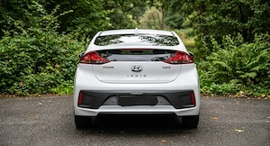 Vand Hyundai Ioniq Hybrid  - imagine 7