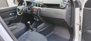 4 4  Duster 1,5 Dci  2019 ,Stare impecabila  Prim proprietar - imagine 6