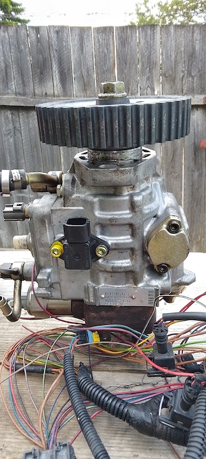   Opel Astra g 1.7 dti isuzu 55 kw ;pompa injecție  , EGR , electrovalvă . - imagine 2