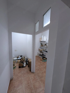 inchiriez apartament 40 mp Piata Traian