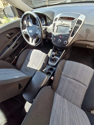 Vand kia cee'd benzina-gpl euro 5  - imagine 5