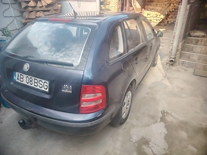 Vând Skoda Fabia an 2002 - imagine 2