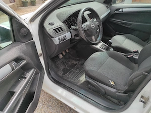 Opel Astra H motor 1, 3 diesel  - imagine 4