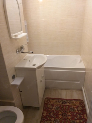 Închiriez apartament cu 1 camera 
