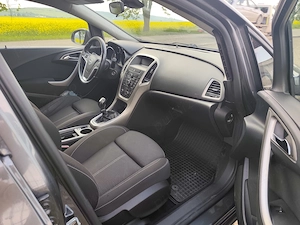 Opel Astra 2011 10 1.7cdti euro 5 - imagine 7