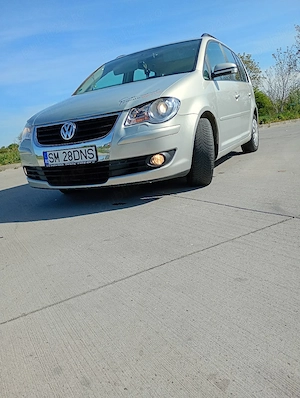 Volkswagen Touran Facelift  - imagine 3