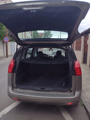 Peugeot 5008, an 2011, motorizare 1.6 HDi, 112 CP, 7 locuri, 103.336 km, ITP valabil 31.07.2026 - imagine 5
