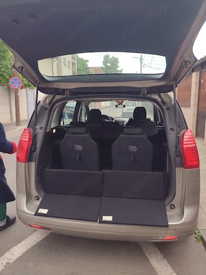 Peugeot 5008, an 2011, motorizare 1.6 HDi, 112 CP, 7 locuri, 103.336 km, ITP valabil 31.07.2026 - imagine 6
