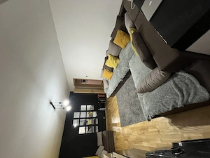 Proprietar, vând apartament 3 camere decomandat - imagine 2