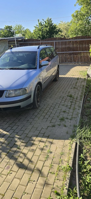 De vânzare: VW Passat Variant (Break)   An 2000, motor 1.9 TDI, 115 CP. Stare bună de funcționare - imagine 2