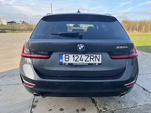 BMW seria 3 G21 330e - imagine 3
