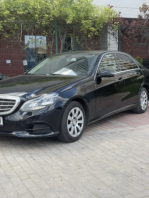 Mercedes-Benz E Class BlueTEC Avantgarde 7G TRONIC - imagine 2