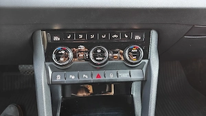 Skoda karoq - imagine 4