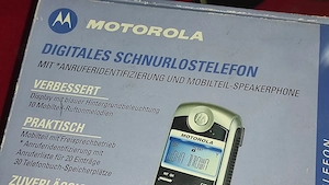 2 telefoane ( fara fir impecabile  MOTOROLA model ME4052-3 pachetul contine cititi cu atentie  in pa - imagine 3