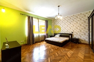 Apartament · vedere panoramică · Etaj 2 · Centrul IstoricBrașov · Comision 0% - imagine 3