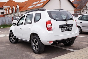 Dacia Duster, 2018, Diesel, 4x4, 64000 km - imagine 3