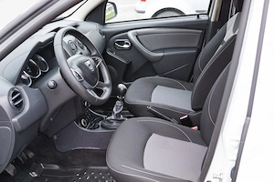 Dacia Duster, 2018, Diesel, 4x4, 64000 km - imagine 6
