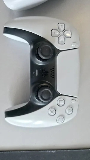 Consola gaming ps5 - imagine 3
