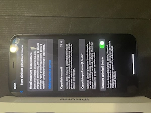 vand iphone 12,64GB merge foarte bine ,are mici uzuri din cauza utilizarii 