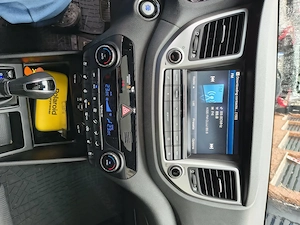 Vând Hyundai Tucson 2.0 diesel 184 CP an 2016. - imagine 2