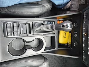Vând Hyundai Tucson 2.0 diesel 184 CP an 2016. - imagine 4