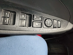 Vând Hyundai Tucson 2.0 diesel 184 CP an 2016. - imagine 5