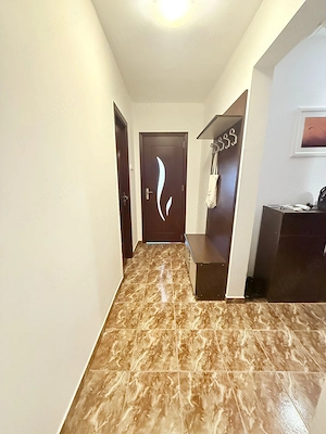 Proprietar, 2 camere stradal pe Șoseaua Colentina, prima închiriere - imagine 8