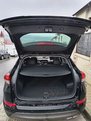 Vând Hyundai Tucson 2.0 diesel 184 CP an 2016. - imagine 9